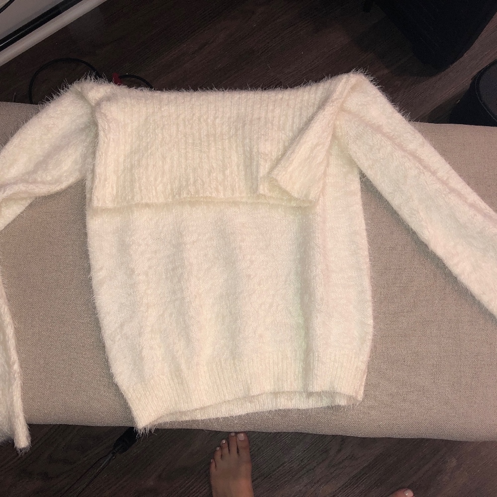 NWOT - Tobi Off the Shoulder Off White Sweater